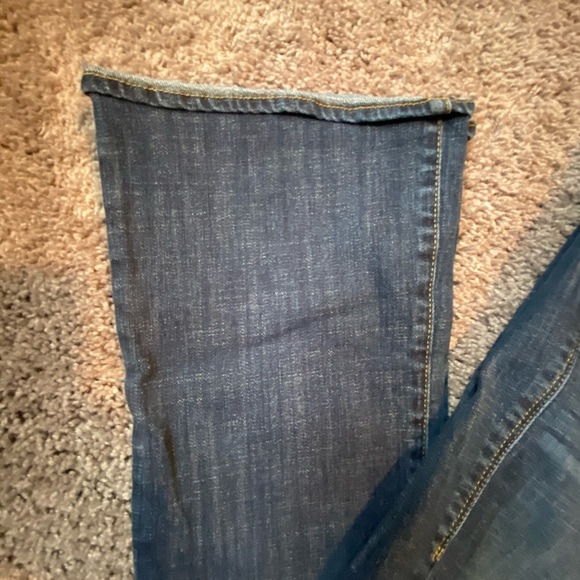 Jeans - Picture 2 of 7